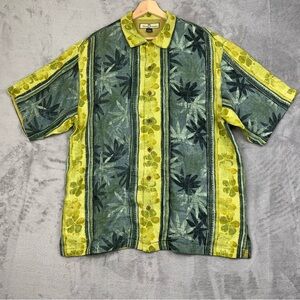 Tommy Bahamas Vintage Mens 100% Linen Button Down Shirt. Size Medium.